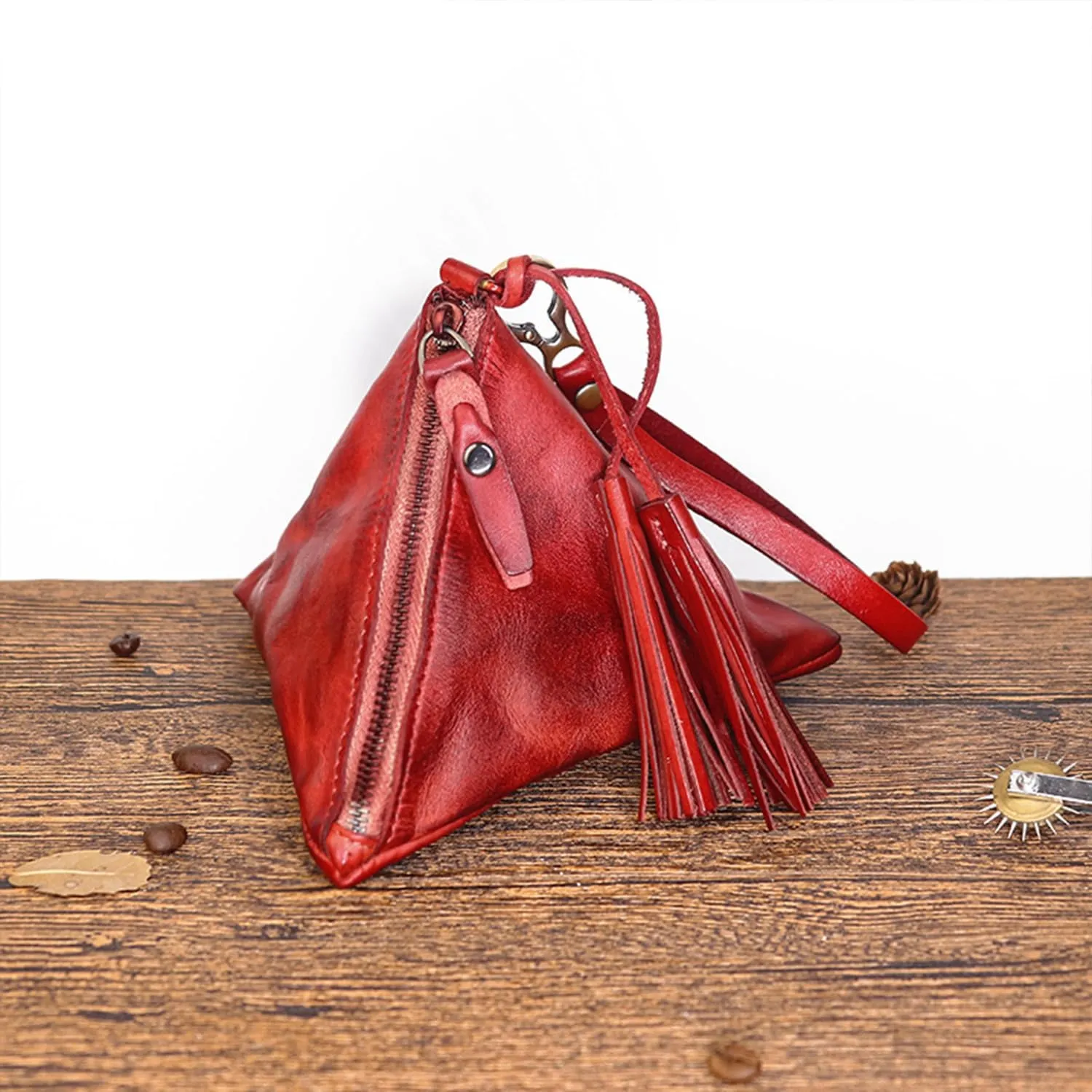 1PCS Genuine leather - Retro Medieval - Cowhide Purse Coin Purse Coin Pouch Coin Holder Change Purse for Women & Men Wristlet Wallets for Women Keychain Wallet Mini Wallet (Red)