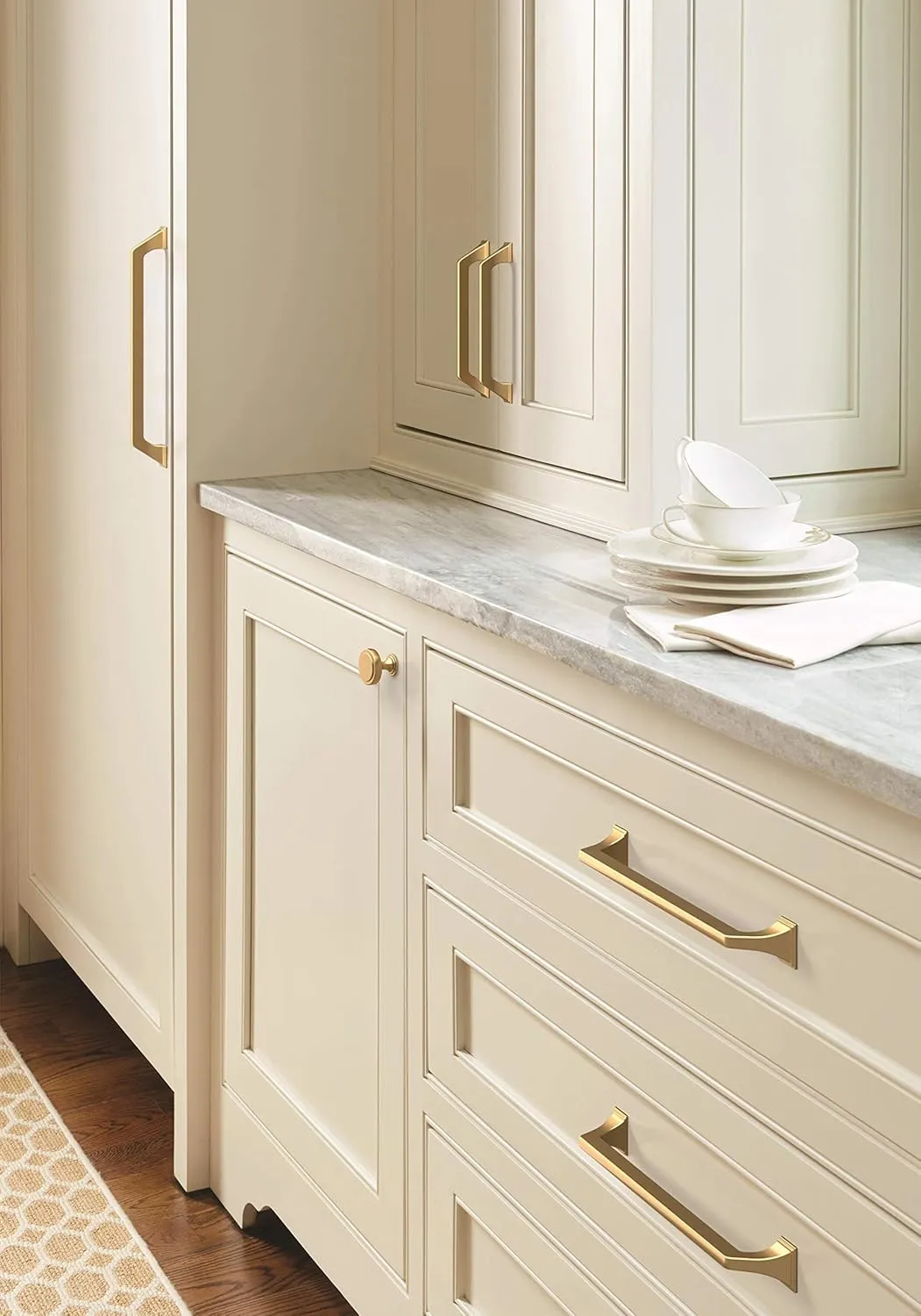 Amerock | Cabinet Pull | Champagne Bronze | 6-5/16 inch (160 mm) Center-to-Center | Exceed | 1 Pack | Drawer Pull | Cabinet Handle | Cabinet Hardware