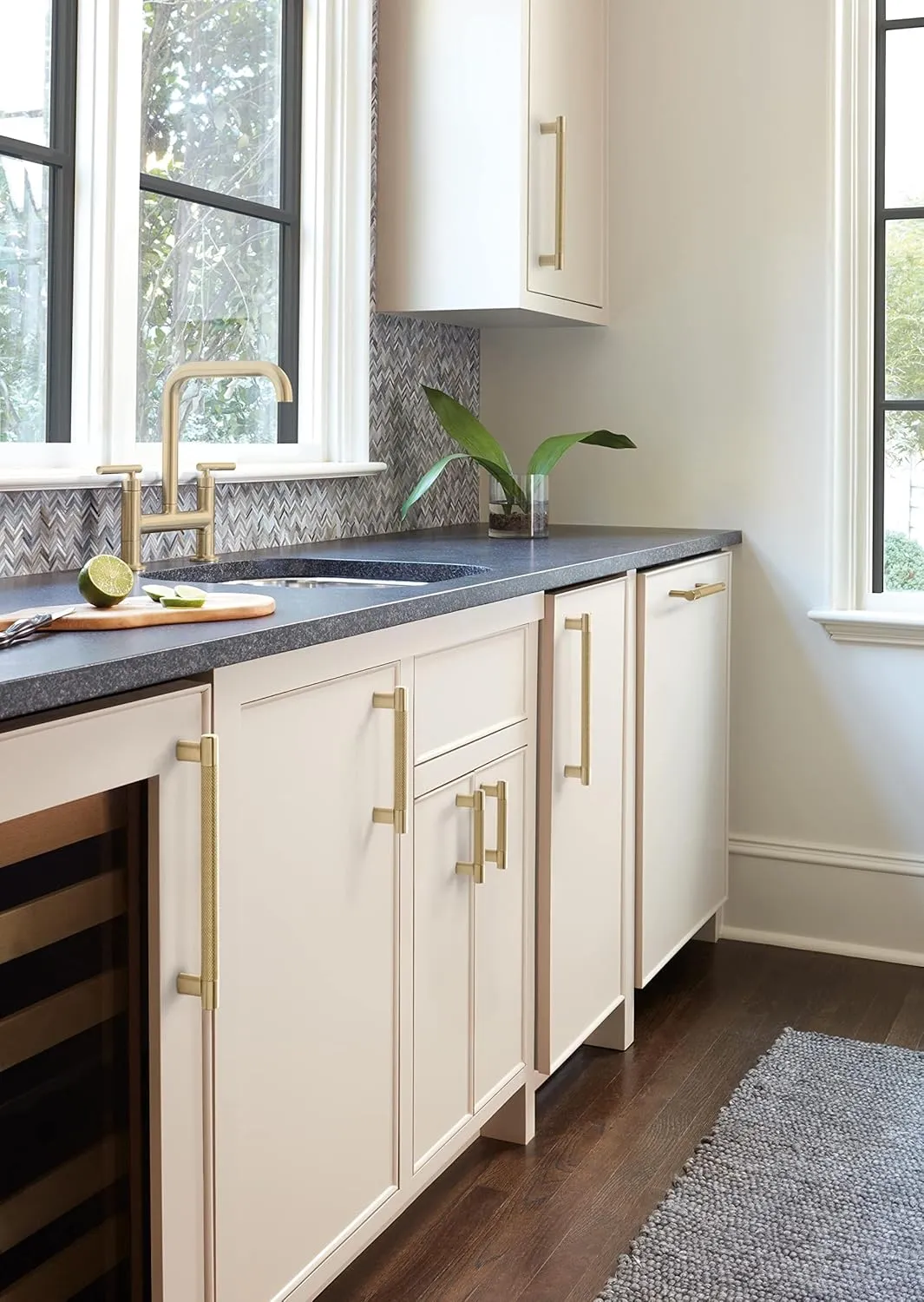 Amerock | Kitchen Cabinet Pull | Golden Champagne | 5-1/16 in (128 mm) Center-to-Center | Bronx | 1 Pack | Furniture Hardware | Cabinet Handle | Bathroom Drawer Pull