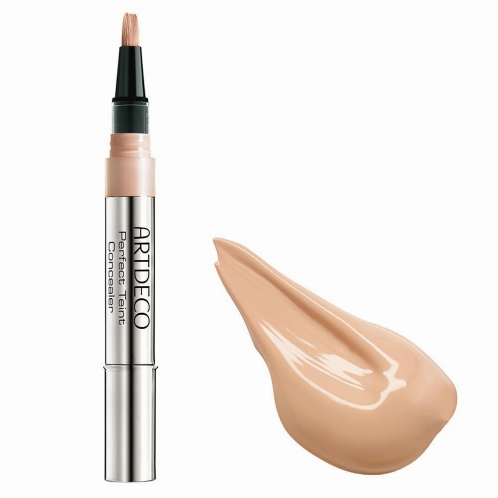 ARTDECO Perfect Teint Concealer - Light Ivory N°06 - Light-Reflecting Concealer with Brush Applicator - No Signs of Tiredness - Medium Coverage - Water-Resistant - Long Lasting - Makeup - 0.07 Fl Oz