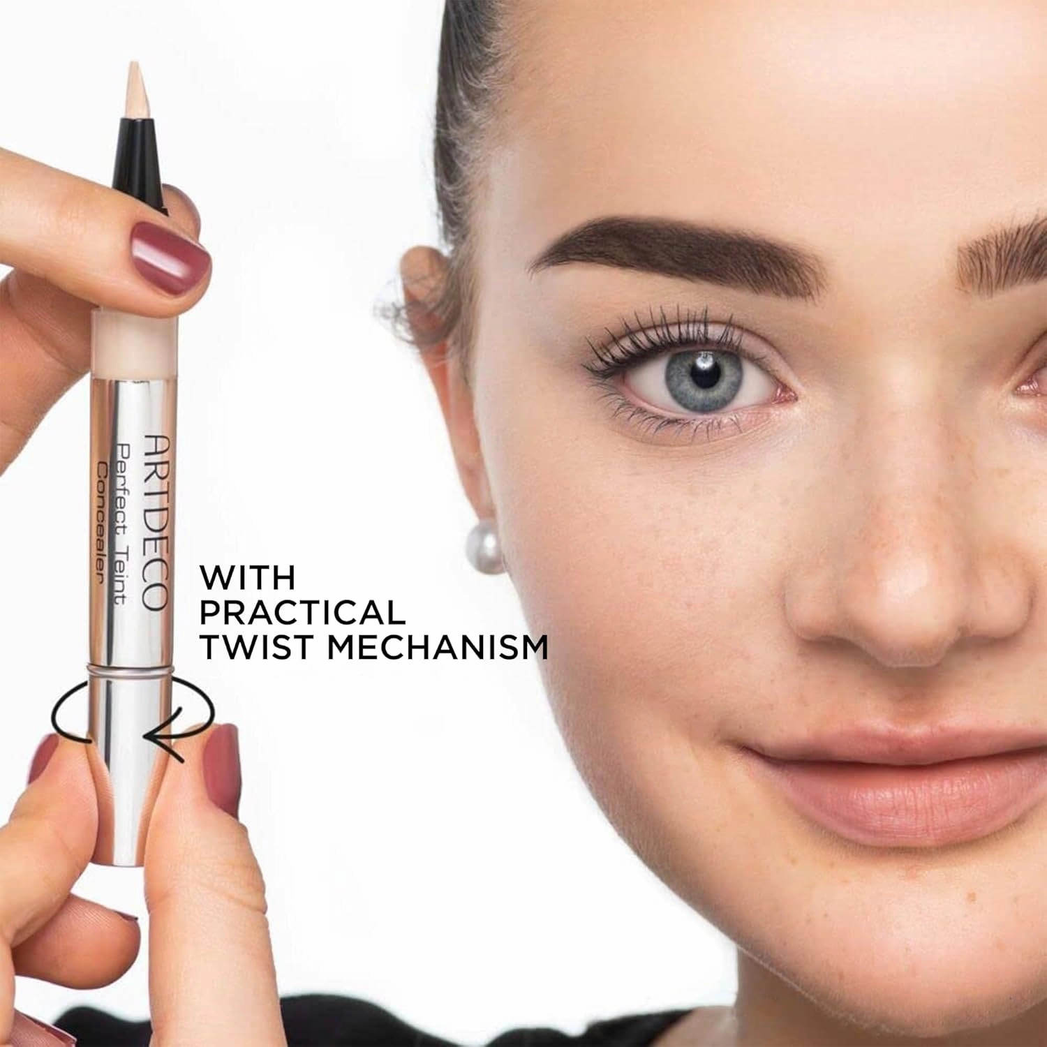 ARTDECO Perfect Teint Concealer - Light Ivory N°06 - Light-Reflecting Concealer with Brush Applicator - No Signs of Tiredness - Medium Coverage - Water-Resistant - Long Lasting - Makeup - 0.07 Fl Oz