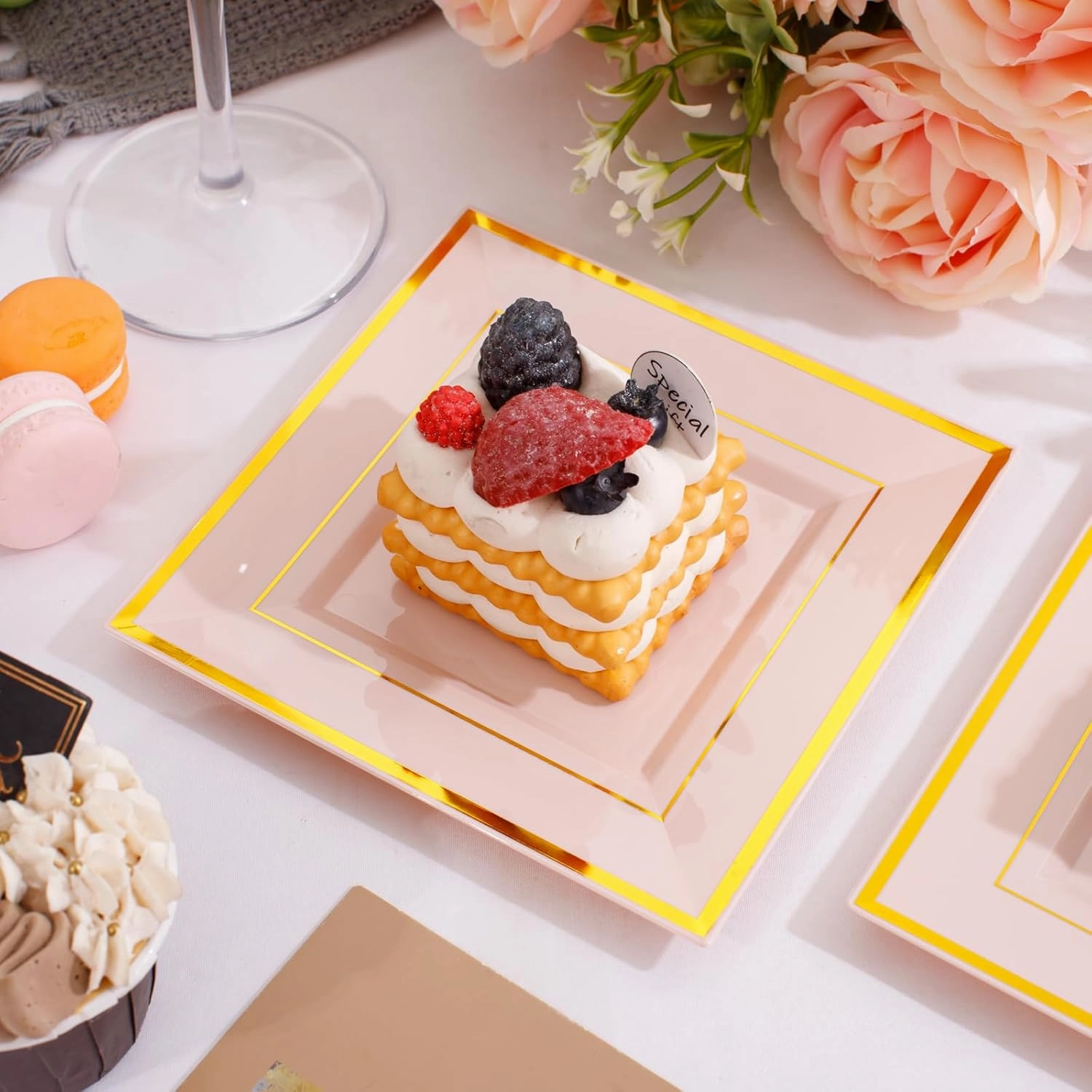 bUCLA 100PCS Pink Square Plastic Plates - 6inch Disposable Pink and Gold Valentine's Day Plates - Premium Hard Square Small Appetizer/Cake Plates for Wedding,Party&Valentine's Day