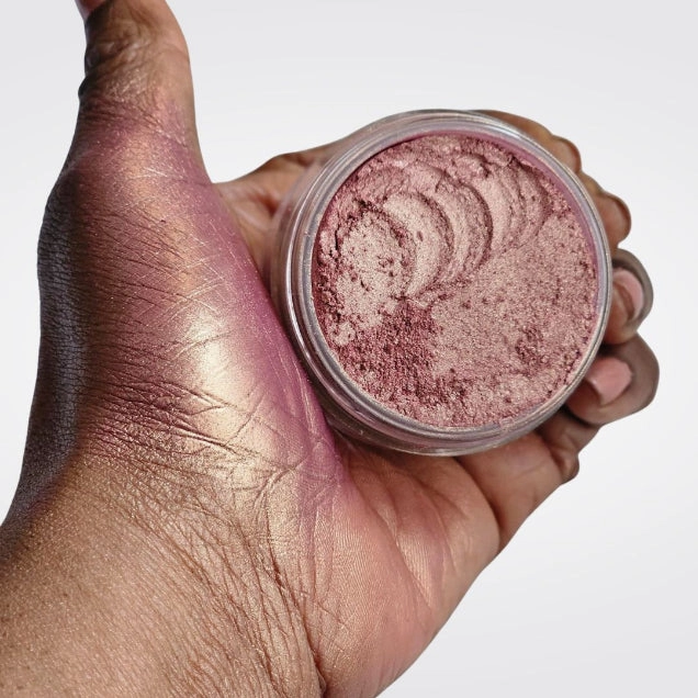 Caribe Pink Loose Highlighter - ManGLOWrose: Glow For All Skin Tones