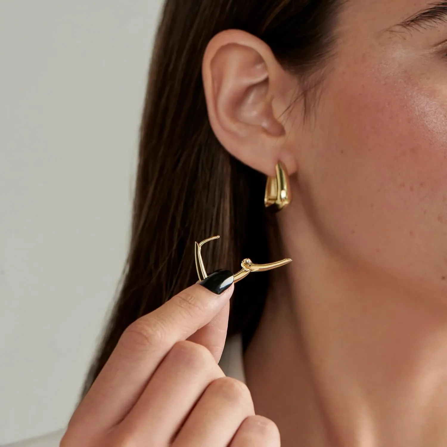 Chunky Gold Earrings for Women,18K Gold Plated Statement Geometric Earrings Hypoallergenic Hoop Earrings for Women