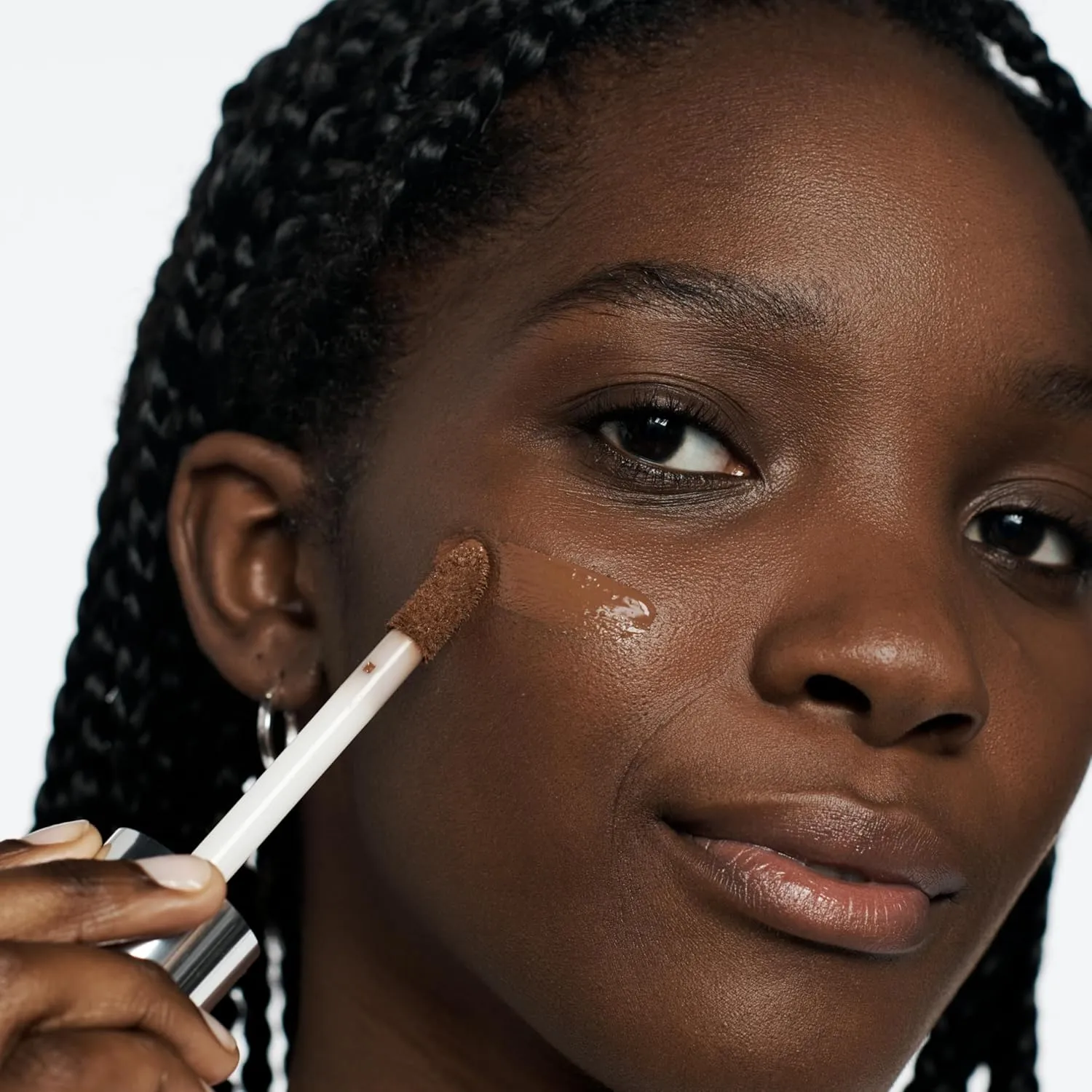 Clinique Beyond Perfecting Liquid Lightweight Full Coverage Foundation   Concealer For Dry Combination to Oily Skin Types