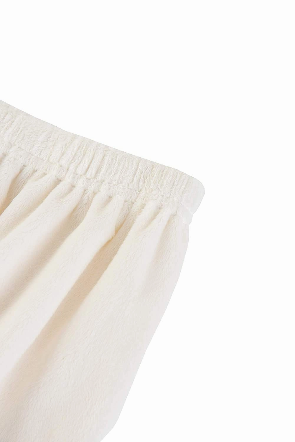 Cloud 9 Women's Plush Microfiber Knee Length Spa Wrap, Simple Body Wrap, Microfiber, Elasticized Top with touch-and-close fasteners, Machine Washable, 32 inch length, Soothing Sand
