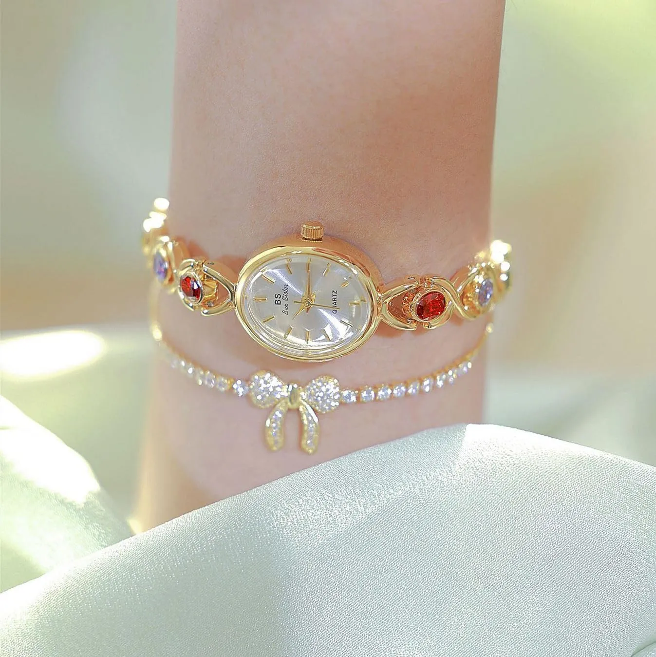 FANMIS Gold Tone Watches for Women with Small Vintage Bracelet Elegant Jade Oval Dial Dress Watch Fashion Quartz Wrist Watch Waterproof Watch