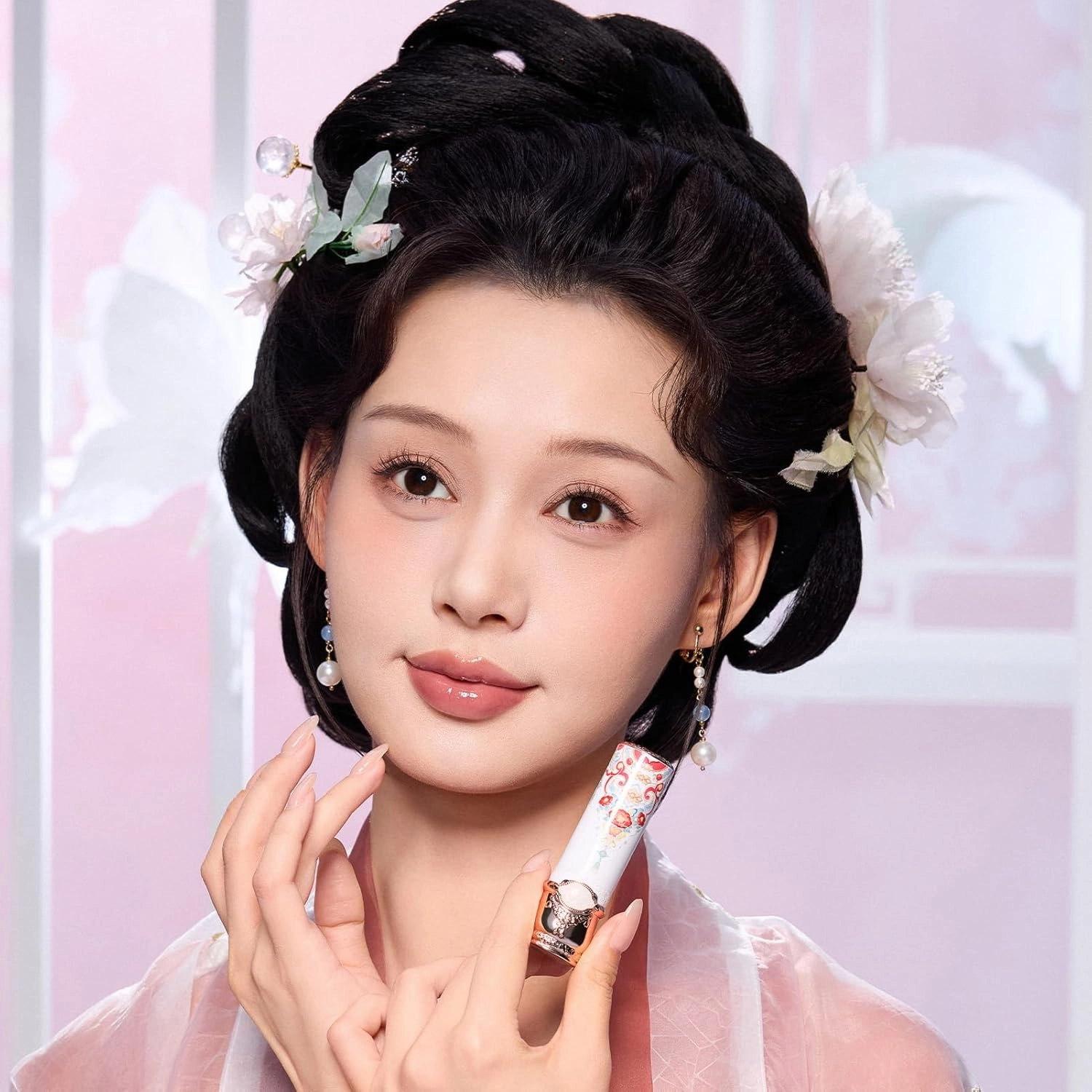 Flower Knows Butterfly Cloud Collar Glossy Lipstick,Hydrating Solid Lip Gloss,Moisturizing Red Tinted Lip Balm,Long Lasting Lip Gloss in Balm for Girls&Women,Vegan & Cruelty-Free(C07 Red Bean)