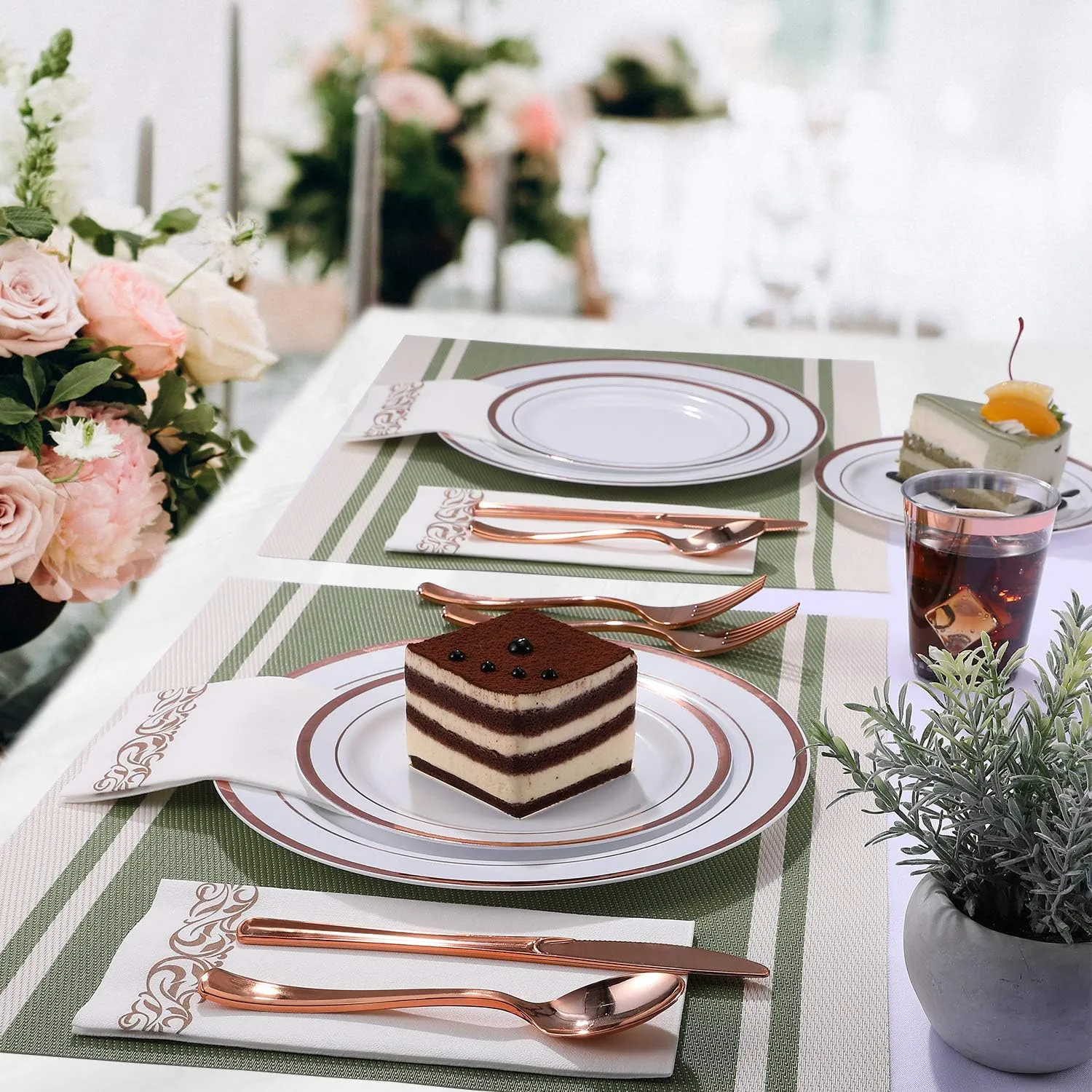 FOCUSLINE 350 Ct Rose Gold Dinnerware Set for 50 Guests - Rose Gold Rimmed White Disposable Plastic Plates, Includes 50 Dinner & Salad Plates, Cups, Cutlery Set for Wedding Parties