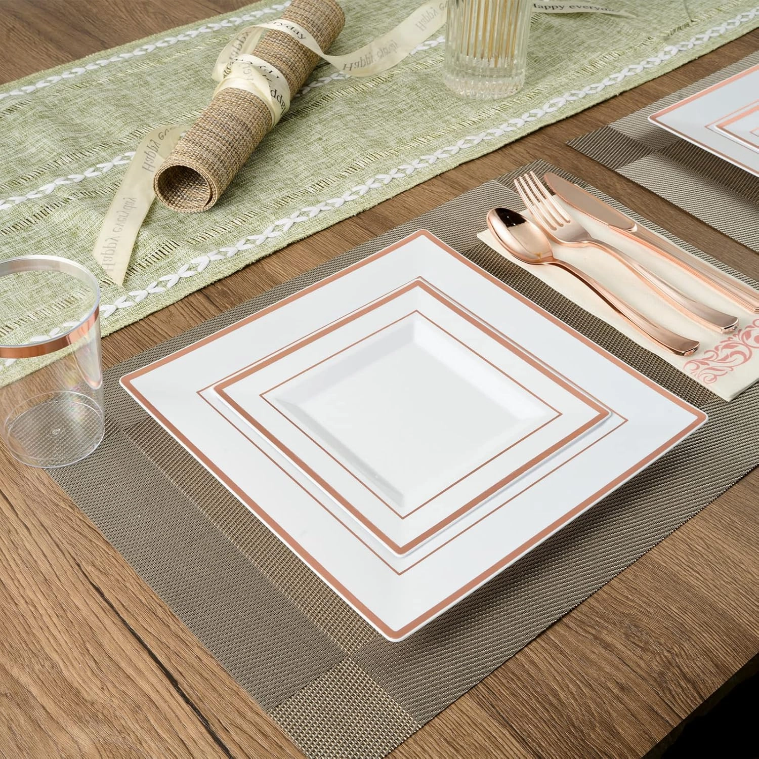 FOCUSLINE 175 Ct Rose Gold Dinnerware Set for 25 Guests - Square Plastic Plates with Rose Gold Rim, Includes 25 Disposable Dinner & Dessert Plates, Napkins, Cups, Cutlery Set for Wedding Parties