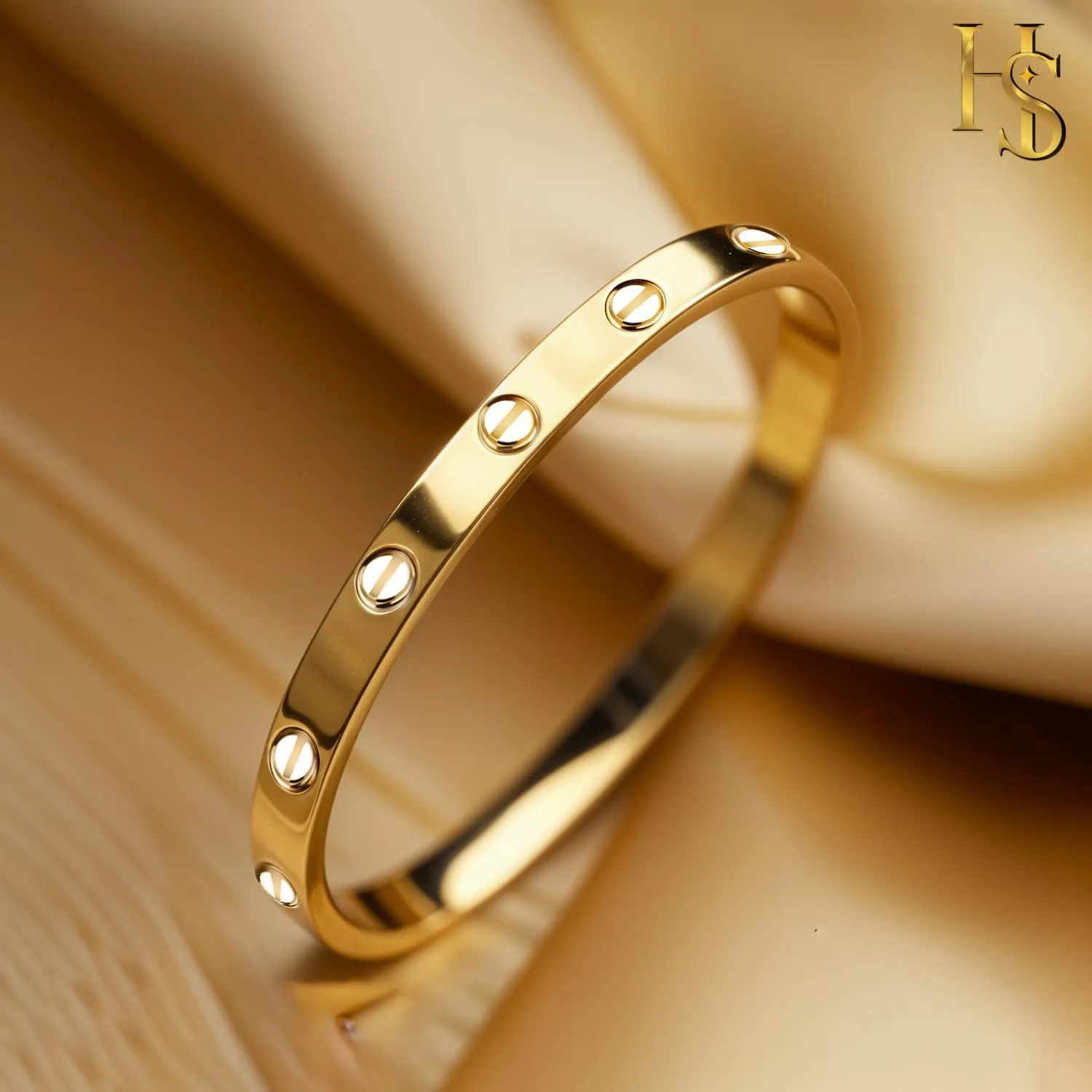 Gold Bracelet for Women | 18K Gold Plated Stainless Steel Gold Bracelet | Lovely Gift for Women