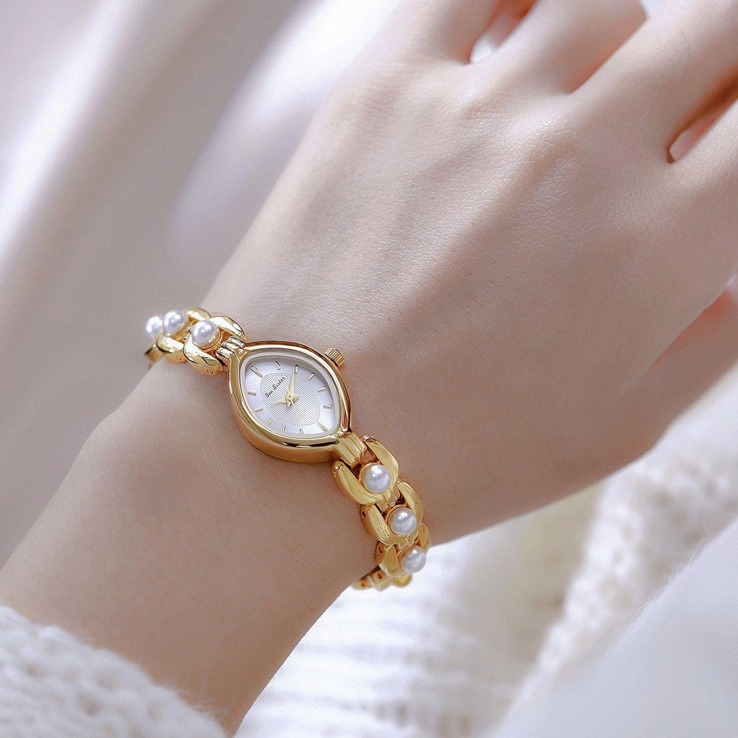 Gosasa Vintage Pearl Bracelet Watch for Women Elegant Small Oval Dial Jewelry Wristwatch Waterproof Dainty Gold Ladies Gift Watch for Mom Wife