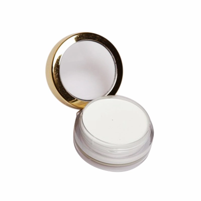 Hot Lashes® Vanish Concealer