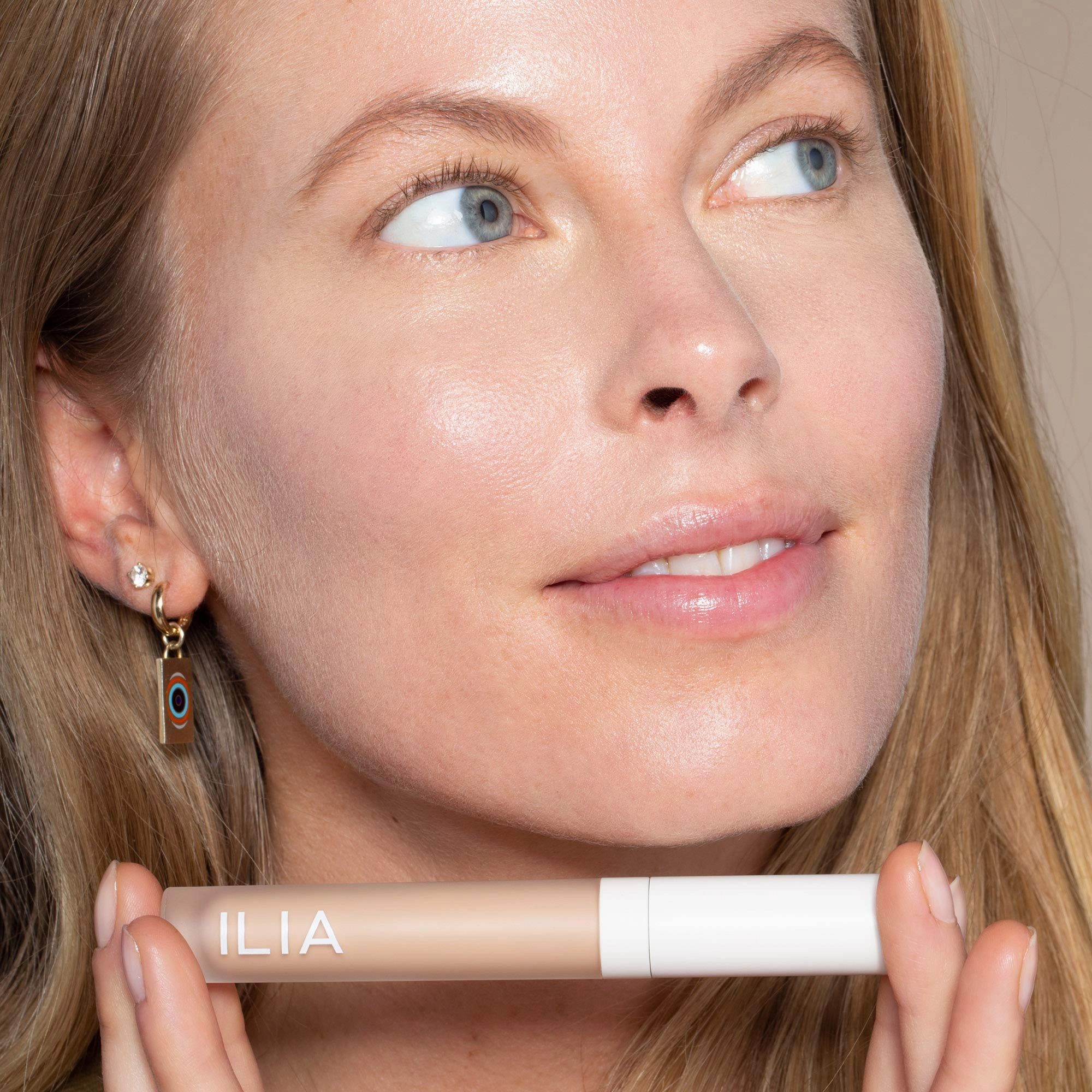 ILIA - True Skin Serum Concealer | Non-Comedogenic, Cruelty-Free, Vegan, Safe For Sensitive Skin, Reduces Appearance of Dark Circles   Blemishes (Yucca SC2, 0.16 oz | 5 ml)