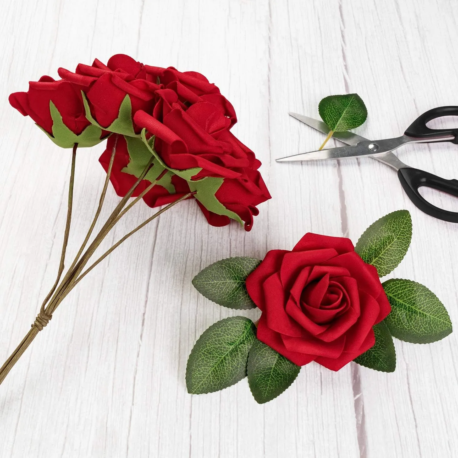 Jelofly Artificial Flowers Red Roses 100pcs Real Looking Fake Flowers Foam Roses w/Stem DIY Wedding Bouquets Centerpieces Baby Shower Party Home Decorations