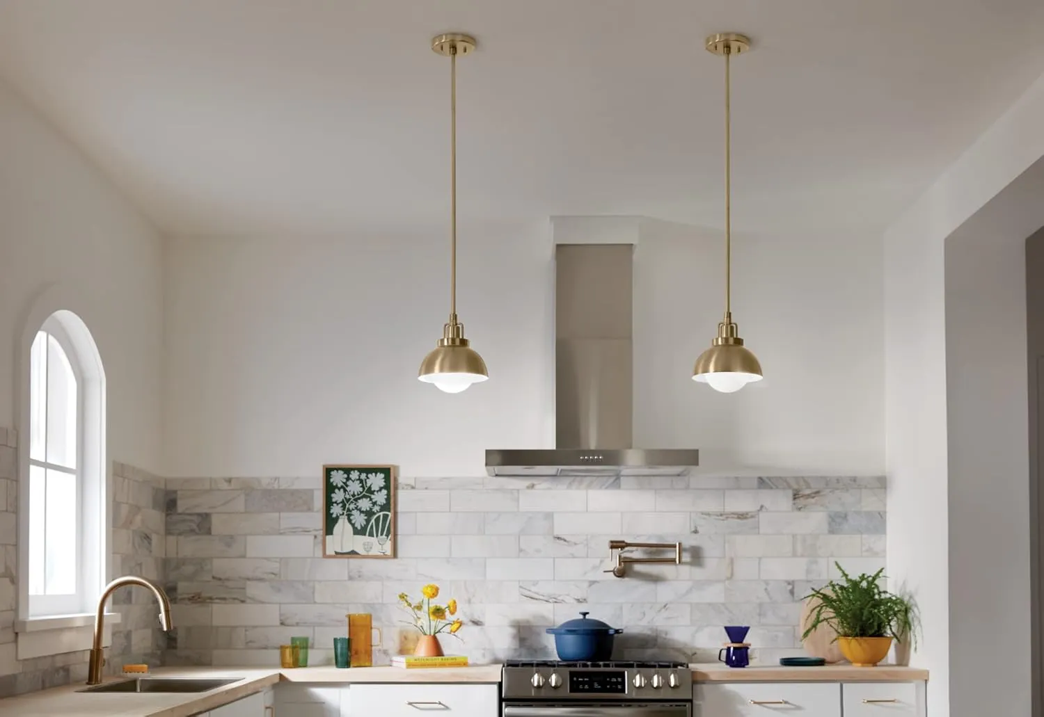 Kichler Niva 52601CPZ Convertible Semi Flush 1-Light 11.25˝ with Satin Etched Cased Opal Glass in Champagne Bronze