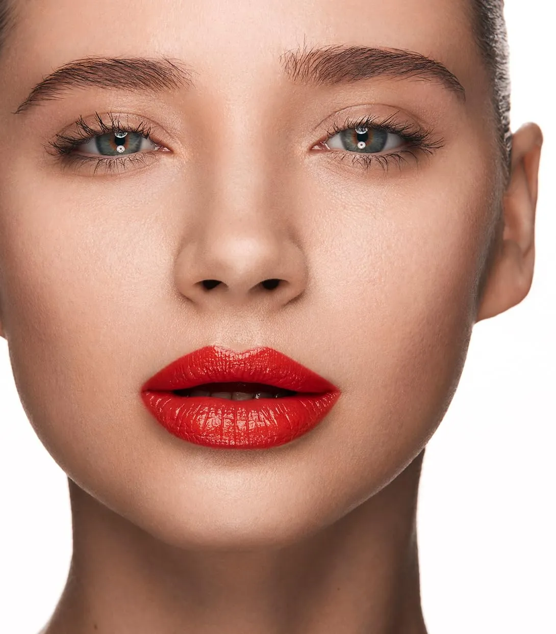 MAKE Beauty Cream Supreme Long-Lasting Lipstick. High Impact Hydrating Lip Color with Emollient Moisturizing Formula. Creamy Semi-Glossy Lipstick - Shade, Red Emission