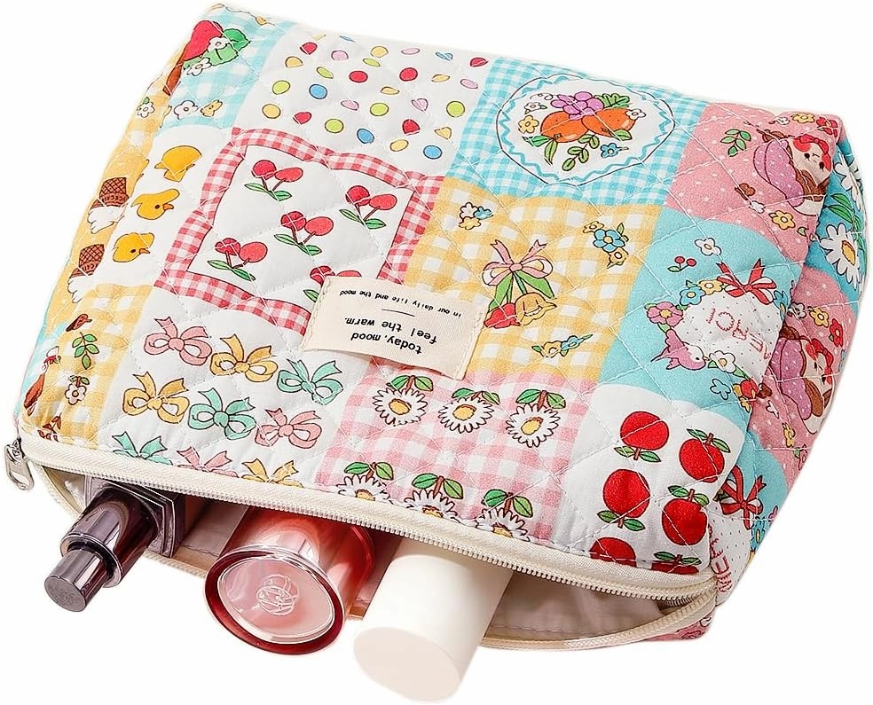 Makeup Bag Pencil Case Quilted Cotton Floral Large Makeup Bag Pencil Bag, Cute Ice Cream Cherry Lightweight Coquette Cosmetic Pouch