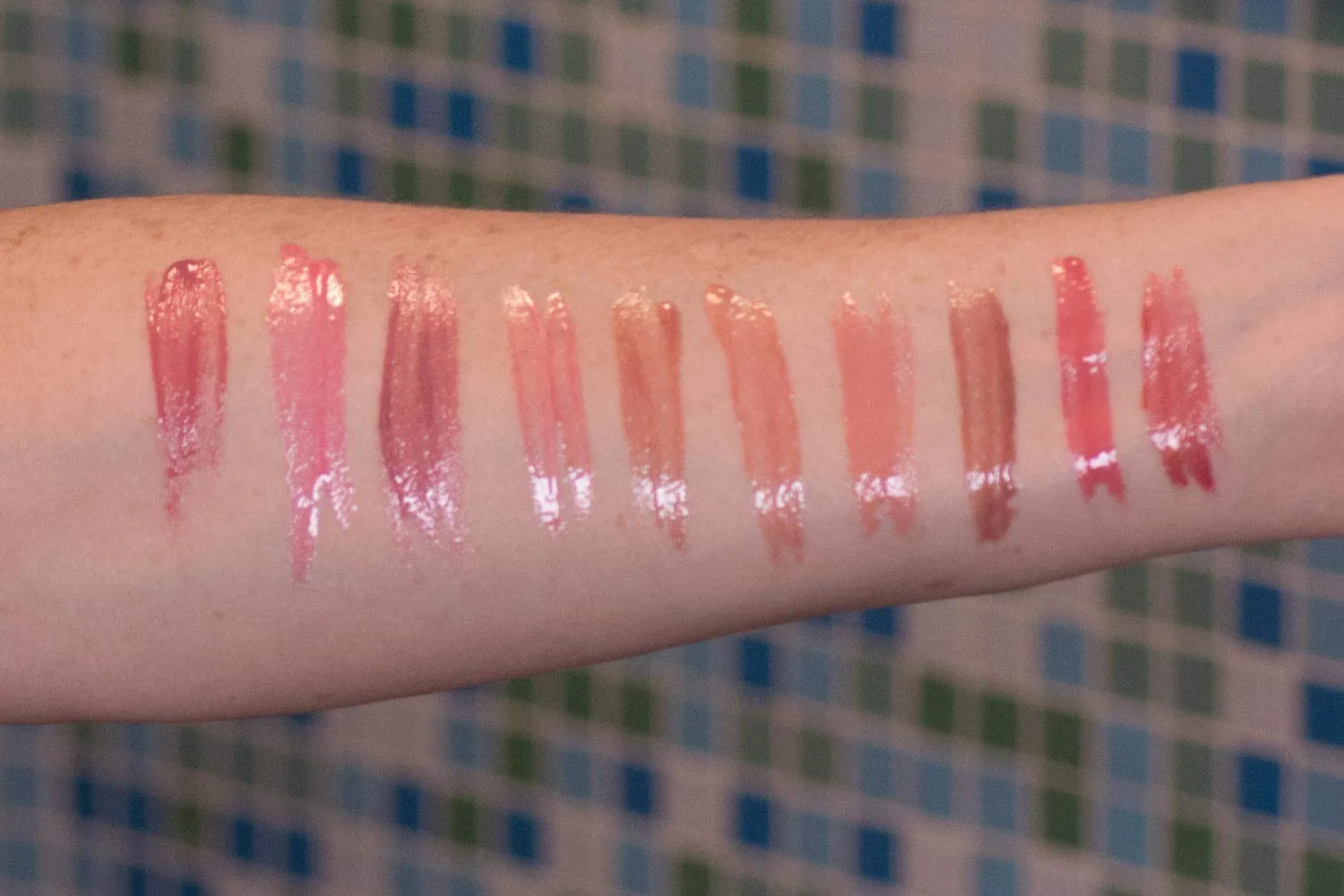 Mommy Makeup Line Smoothing Lip Gloss with Brown Algae & Golden Seaweed - Glossy, Moisturizing, High Shine, Paraben Free Lipgloss in Coco (A Sheer Cool Cocoa with Pearl)