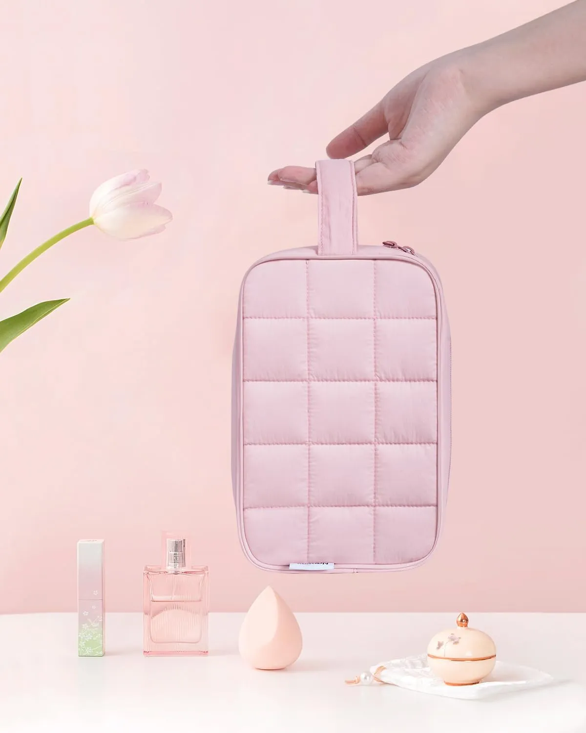 Narwey Puffy Travel Toiletry Bag for Traveling Women Girl, Travel Bag for Toiletries, Cute Makeup Bag Cosmetic Bag Organizer, Quilted Make Up Skincare Medicine Bags (Pink)