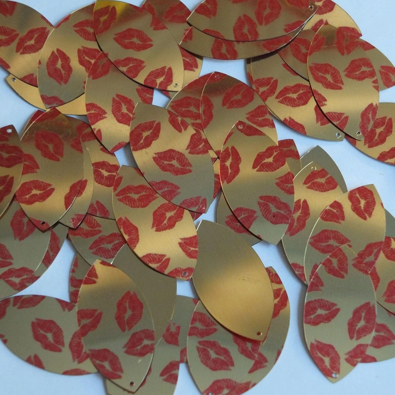 Navette Leaf Sequin 1.5" Red Lips Kiss Lipstick Print Gold Metallic Paillettes