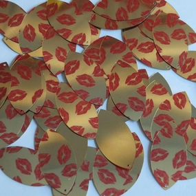Navette Leaf Sequin 1.5" Red Lips Kiss Lipstick Print Gold Metallic Paillettes