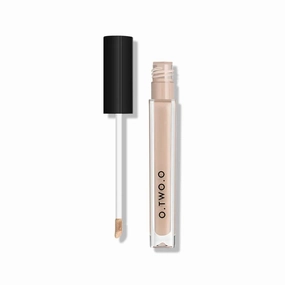 O.TWO.O Black Gold Radiant Creamy Concealer 01 8ml