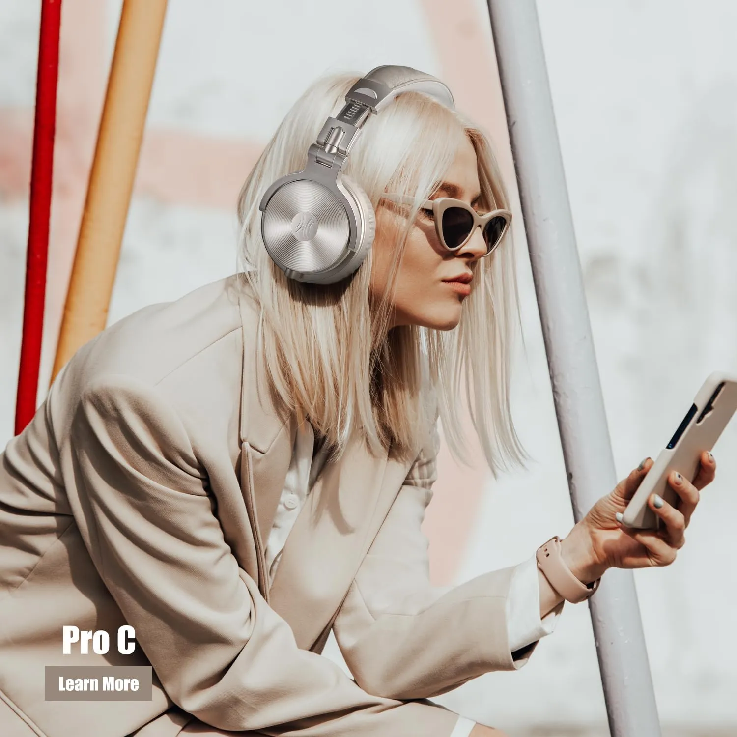 OneOdio Bluetooth Over Ear Headphones, 110 Hrs Wireless/Wired Stereo Sound Foldable Headsets with Deep Bass 50mm Neodymium Drivers for PC/Phone/Tablet - Studio Wireless Pro C, Champagne Gold