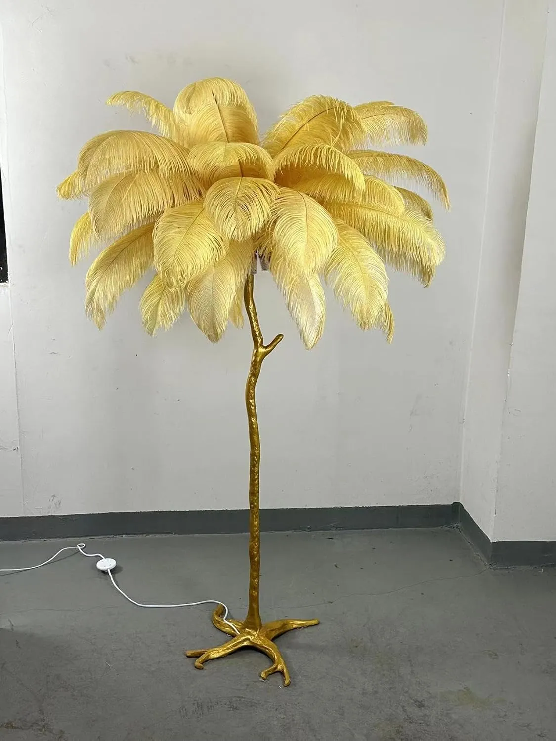 Ostrich Feather lamp,Resin Feather lamp with Natural Ostrich Feathers (Contains Light Sources) Have Footswitch Dimmable Floor Lamp (90x170cm(35×67inch),Champagne)