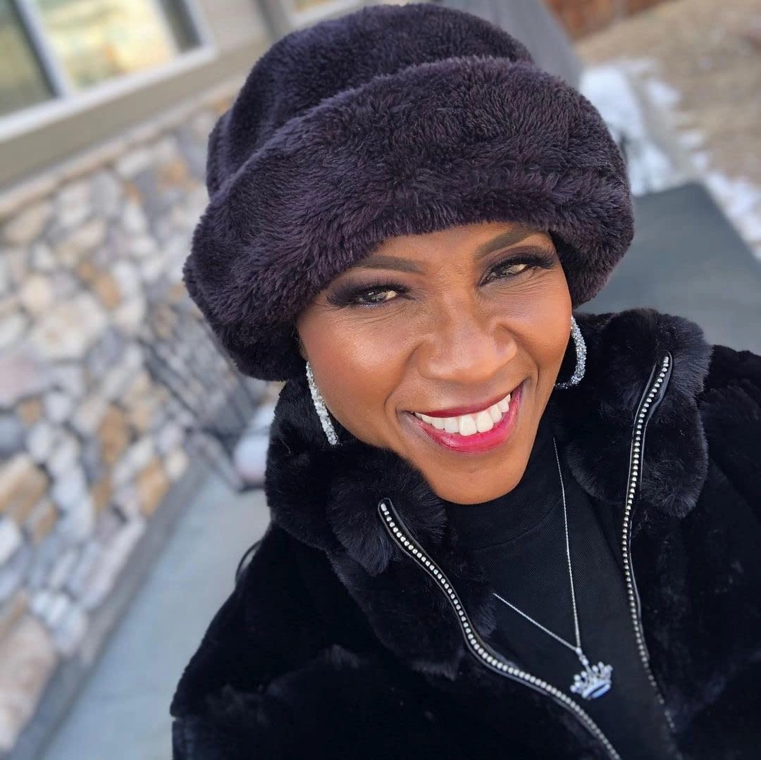 Raquel Riley Thomas RRTB Long-wear Creamy Lipsticks (The Liz Bright Red)