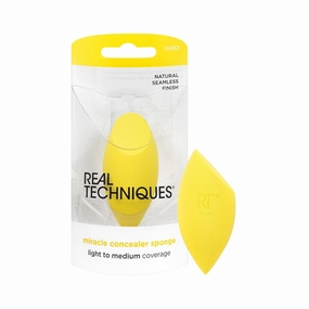 Real Techniques Miracle Concealer Sponge - Precise Under-Eye Blending