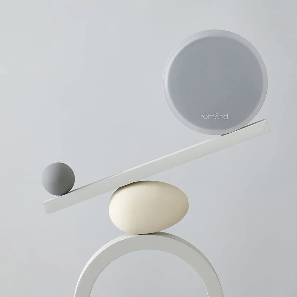 Rom&nd Nu Zero Cushion (04 Beige 23) Long Lasting, High Coverage, Semi Matte Finish, Flawless Complexion Without Cakey Face, Makeup Base and Fixer, Thinly Layered, Korean Cushion Foundation