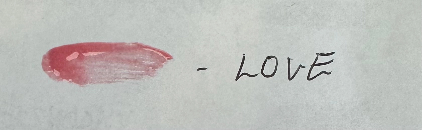 Signature Lipgloss