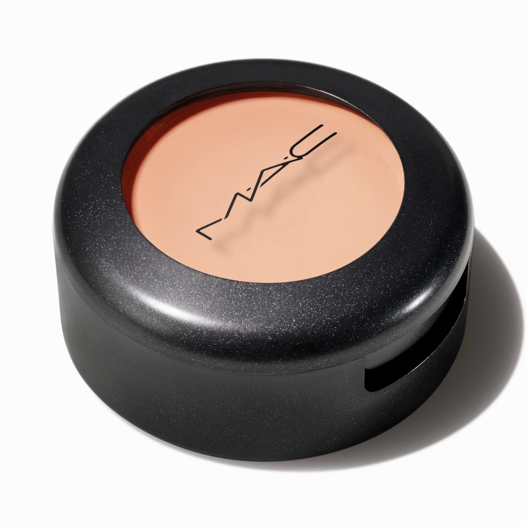 STUDIO FINISH SPF 35 CONCEALER