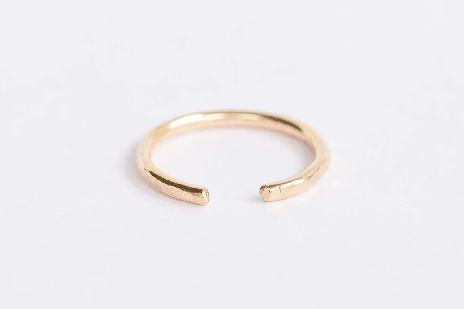 Toe Ring for Women– Adjustable – Silver, Gold, or Rose Gold – Simple and Comfortable | Gold Filled, Rose Gold, Sterling Silver (Hammered, Gold)