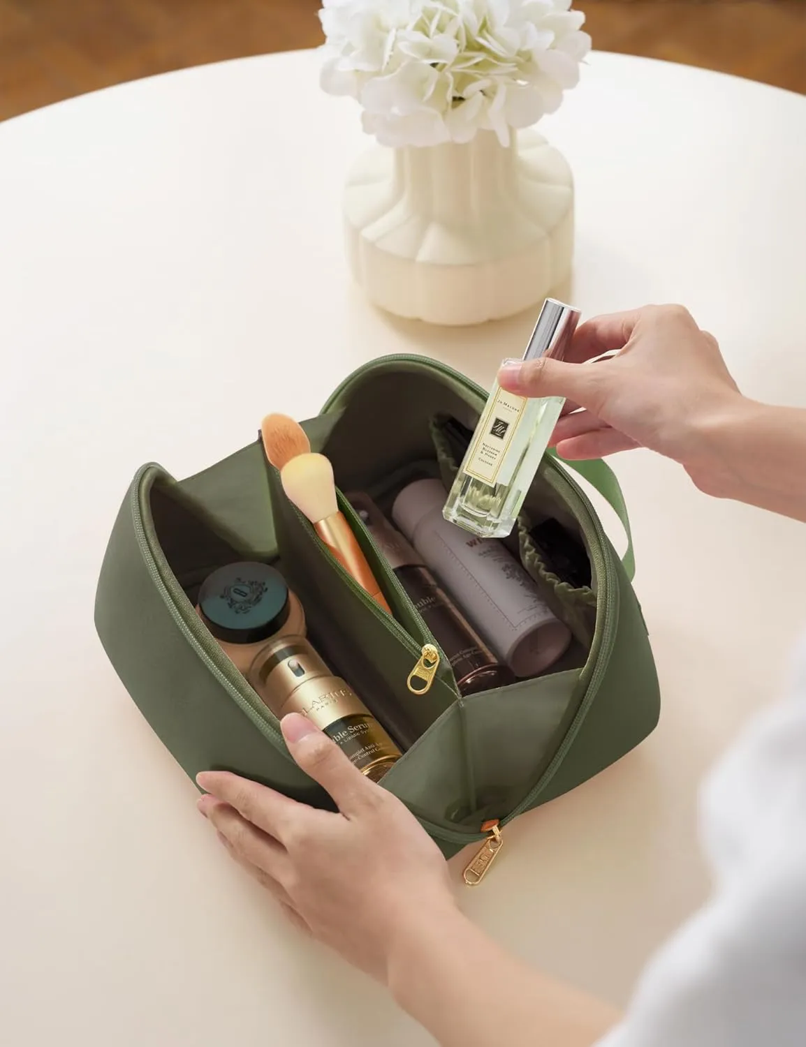 Yarnic Travel Makeup Bag Cosmetic Bag, Large Capacity Toiletry Bag for Women, Portable Pouch CuteMake Up Organizer with Divider and Handle, Neoprene Olive Green